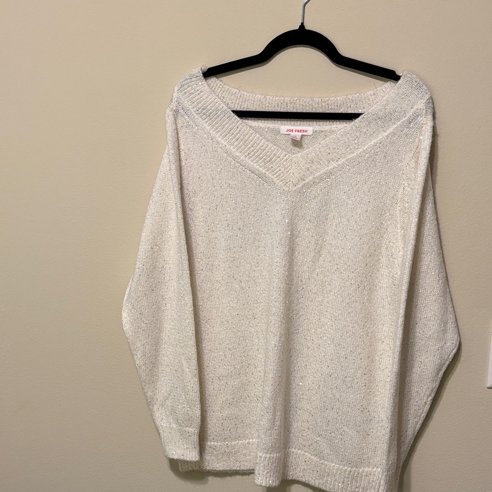 Joe Fresh Women's V-Neck Cream Sweater
